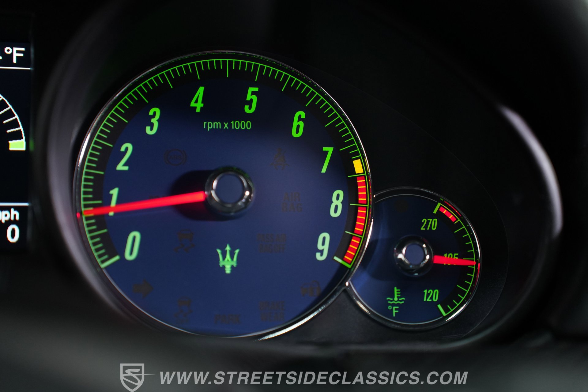 Used 2015 Maserati GranTurismo MC Centennial image 40