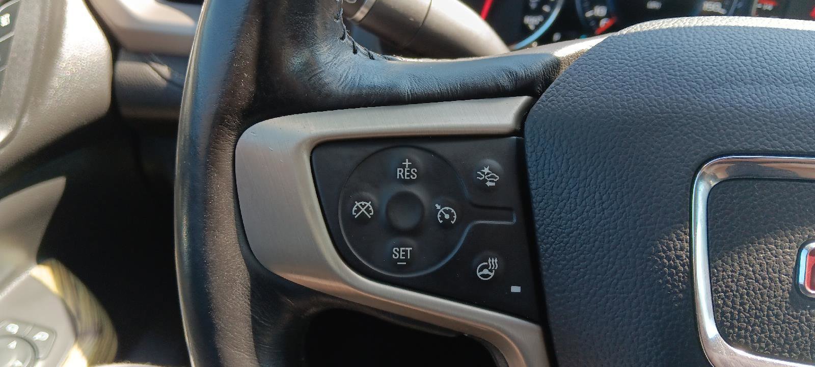 Used 2019 GMC Acadia Denali w/ Technology Package image 18