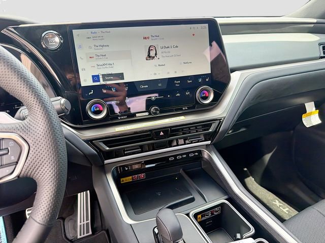 New 2026 Lexus TX 350 TX 350 F SPORT Handling image 30