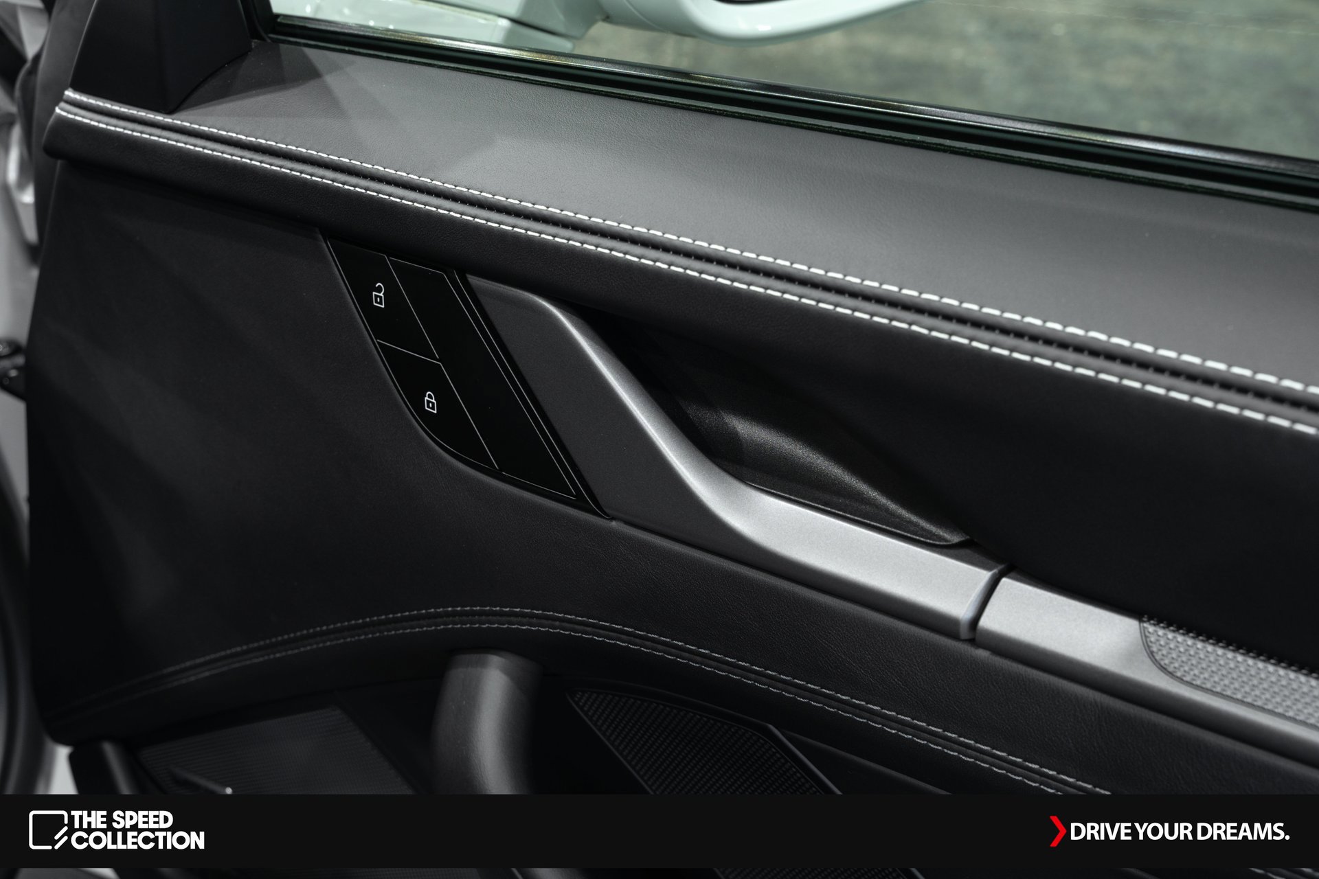 Used 2022 Porsche 911 Carrera S w/ Premium Package image 18