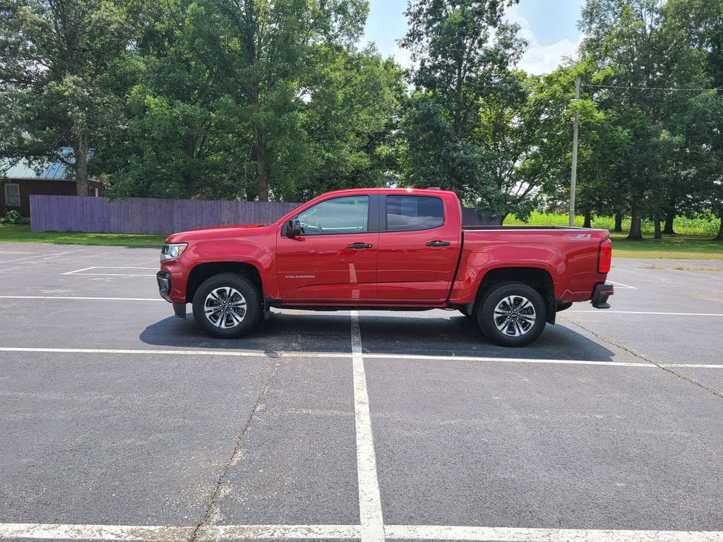Used 2021 Chevrolet Colorado Z71 AWD/4WD image 4