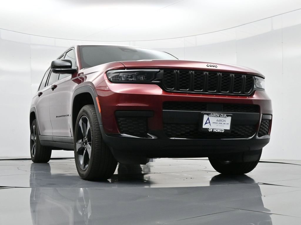 New 2023 Jeep Grand Cherokee L Laredo image 39