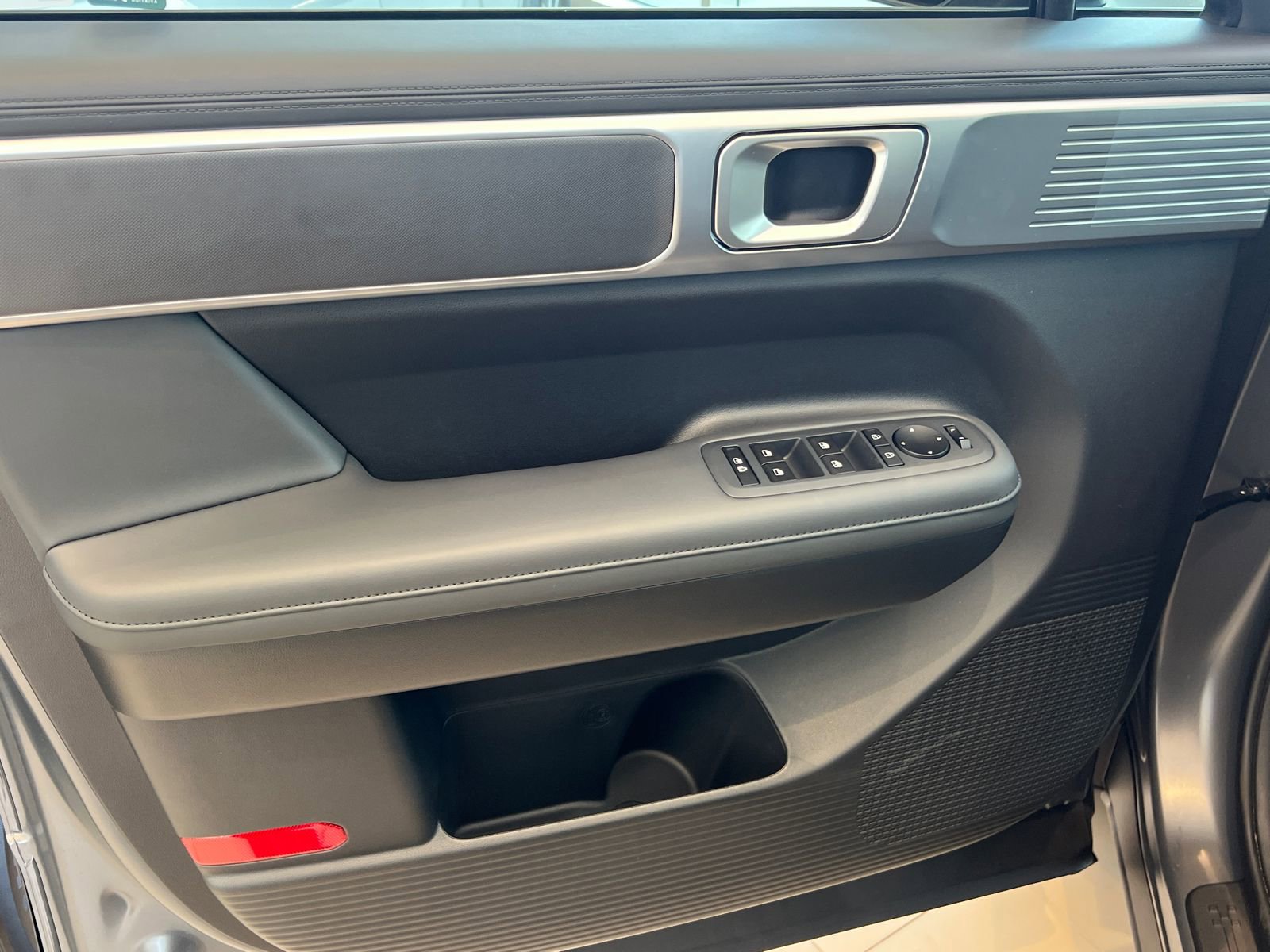 New 2026 Hyundai Santa Fe XRT image 9