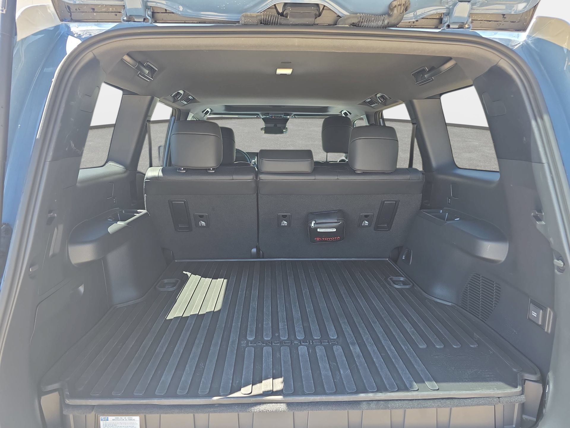 Used 2024 Toyota Land Cruiser w/ Premium Package AWD/4WD image 12
