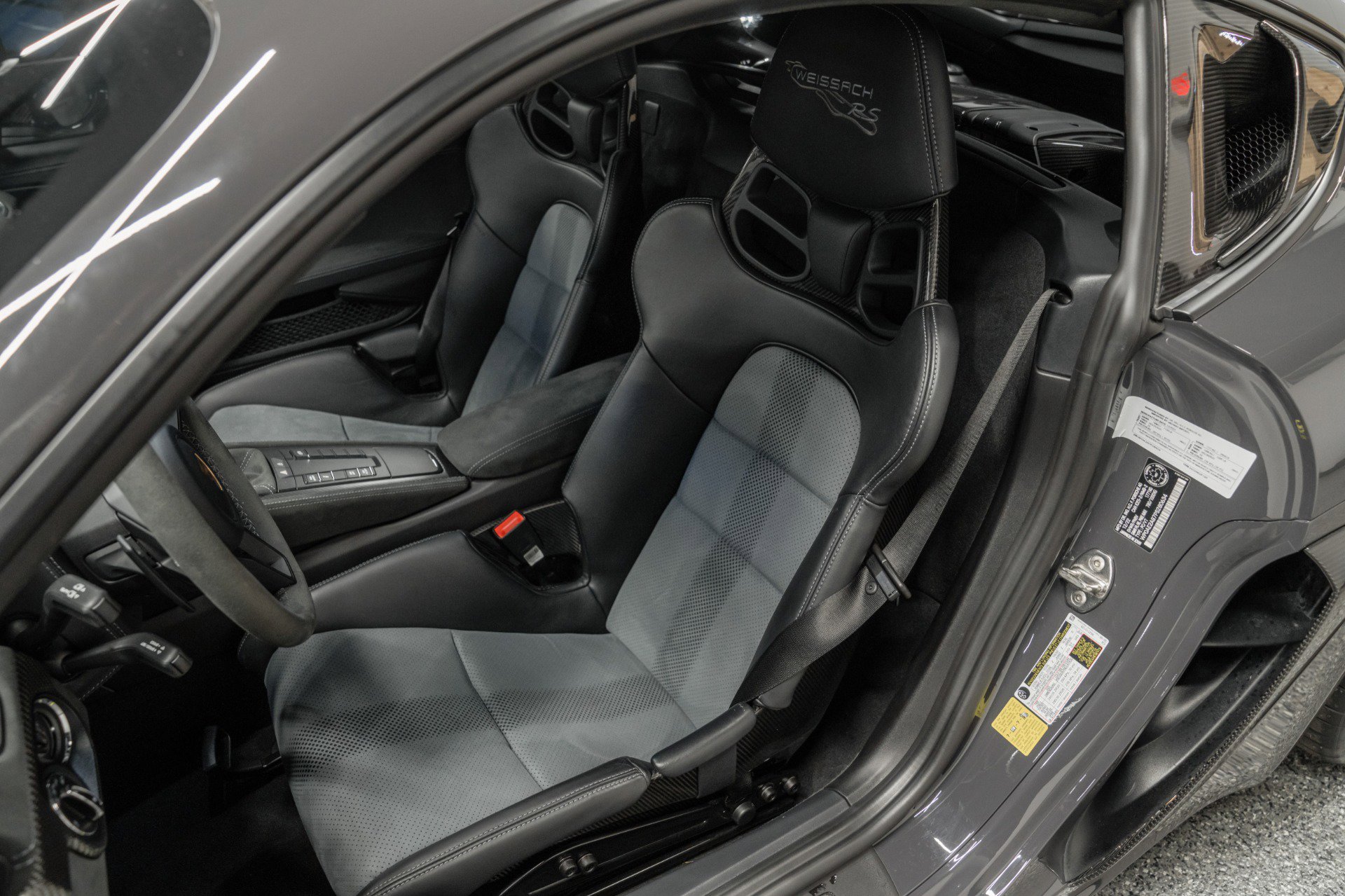 Used 2023 Porsche 718 Cayman GT4 RS image 25