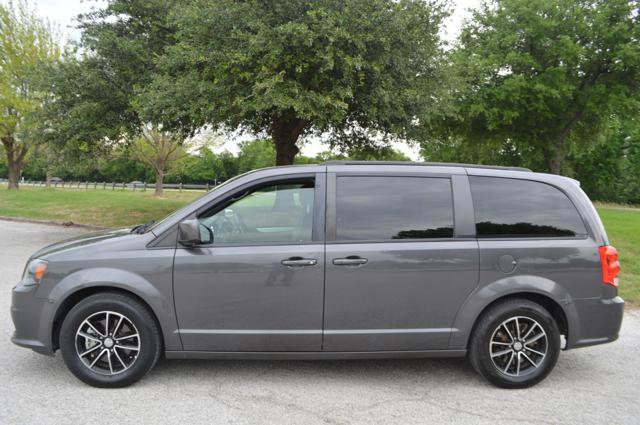 Used 2018 Dodge Grand Caravan GT FWD image 8
