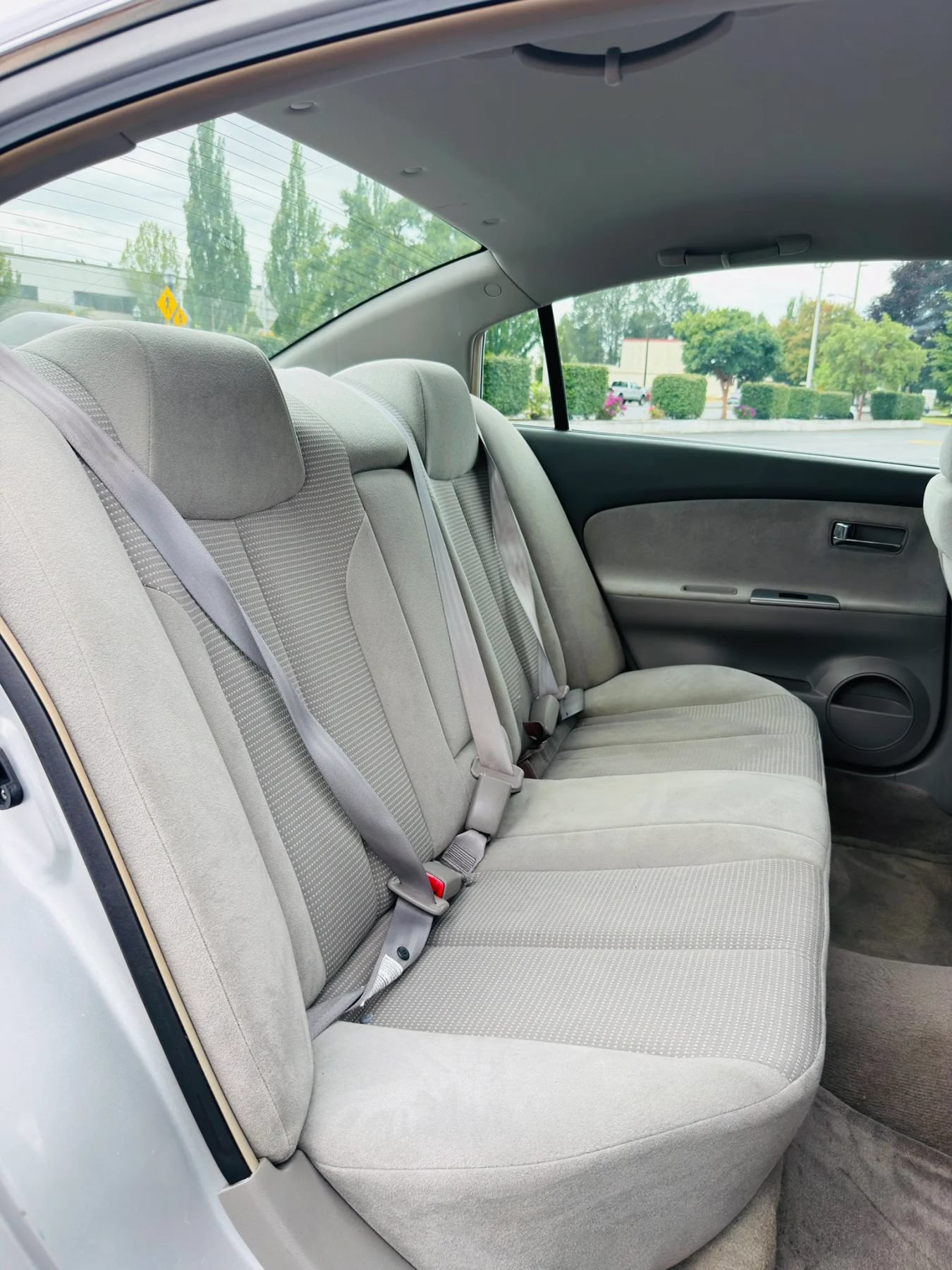 Used 2006 Nissan Altima 3.5 SE FWD image 12