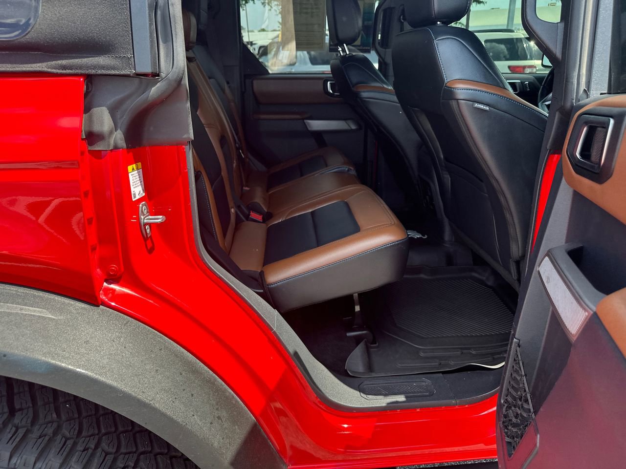Used 2021 Ford Bronco Outer Banks w/ Sasquatch Package AWD/4WD image 15