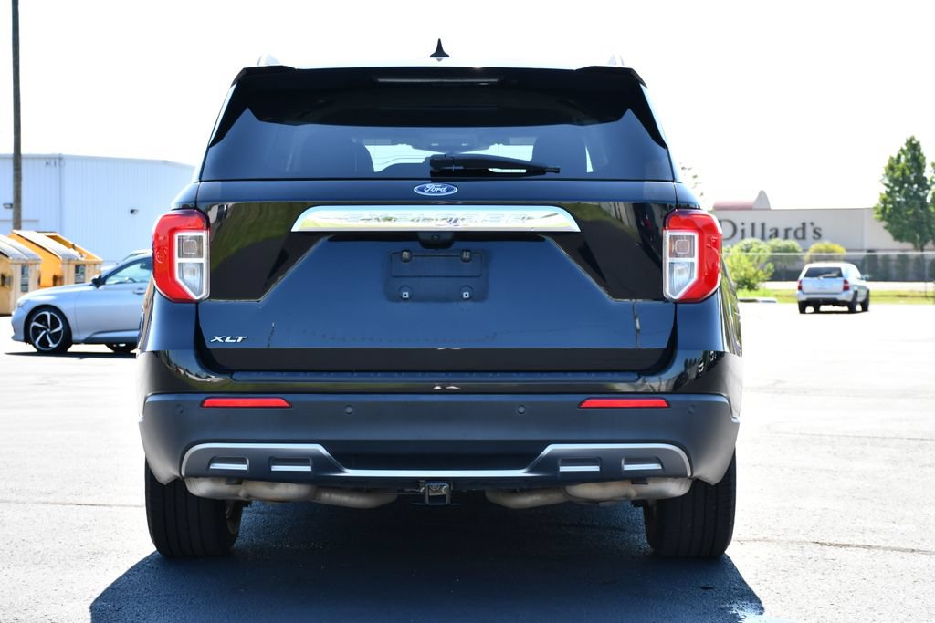 Used 2022 Ford Explorer XLT w/ Equipment Group 202A RWD image 6