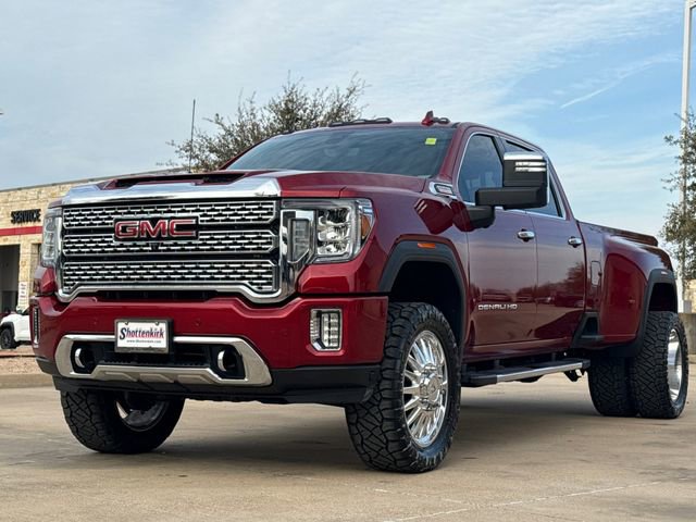 Used 2023 GMC Sierra 3500 Denali w/ Technology Package AWD/4WD image 3