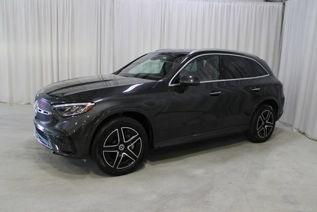 Used 2023 Mercedes-Benz GLC 300 4MATIC image 27