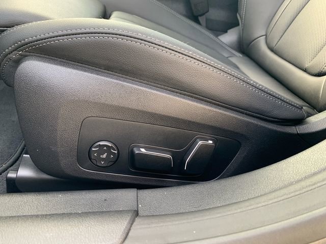 Used 2025 BMW 430i xDrive w/ Premium Package image 41