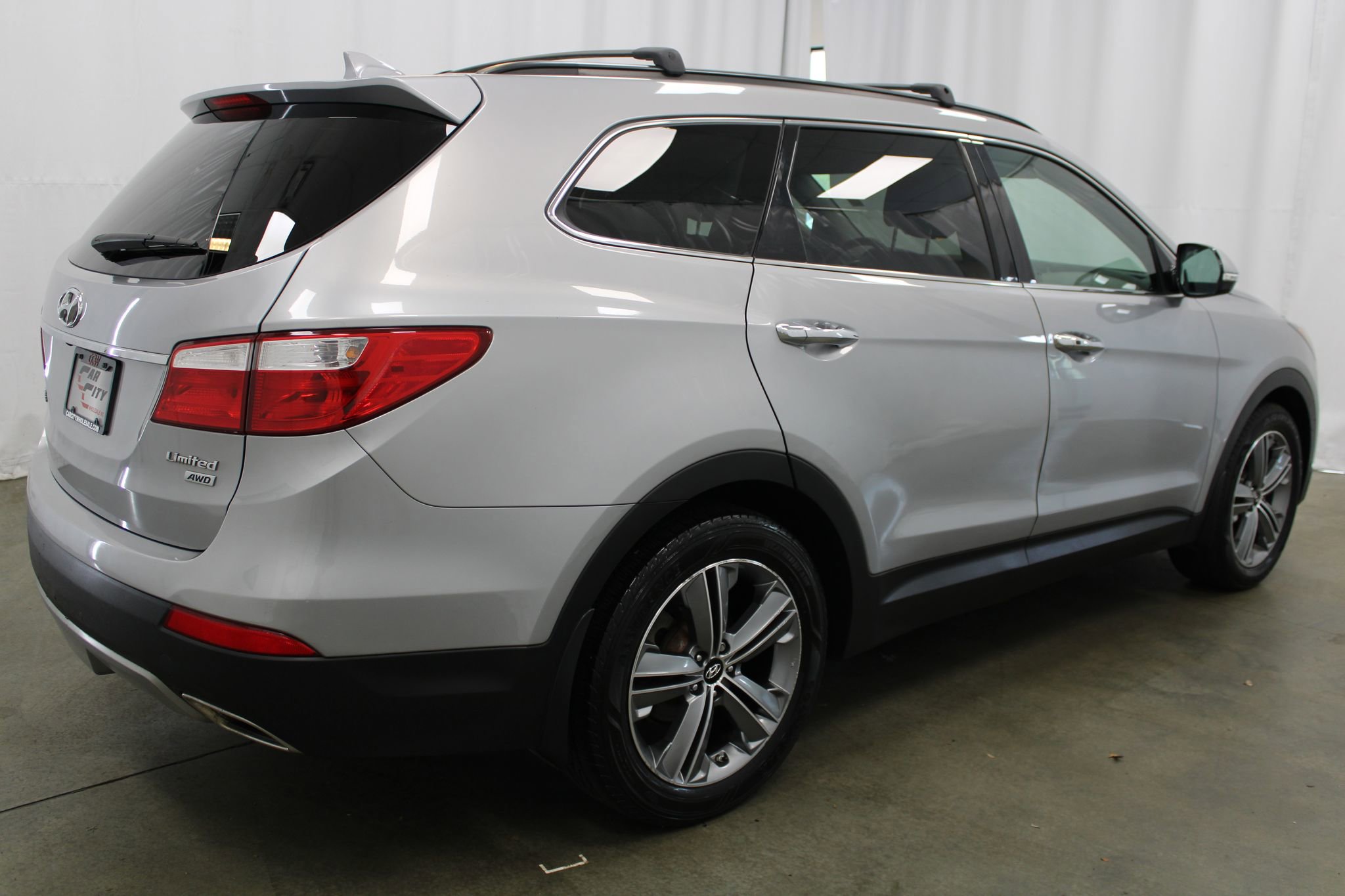 Used 2015 Hyundai Santa Fe Limited AWD/4WD image 5