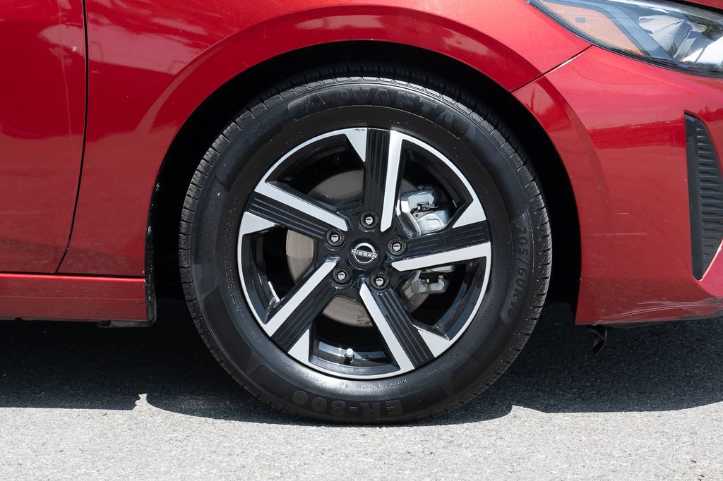 Used 2024 Nissan Sentra SV FWD image 11