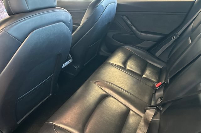 Used 2018 Tesla Model 3 RWD image 14