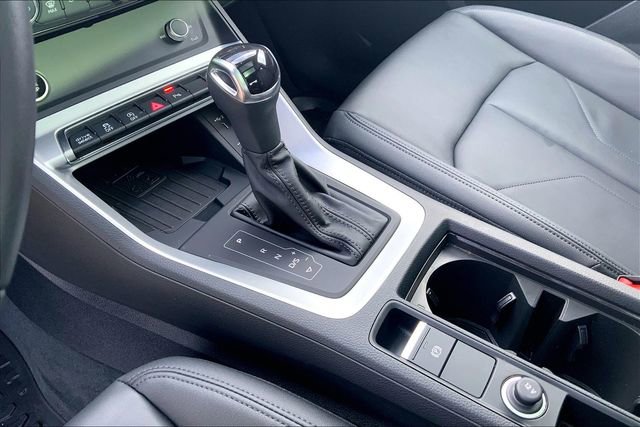 Certified 2025 Audi Q3 2.0T Premium w/ Convenience Package image 25