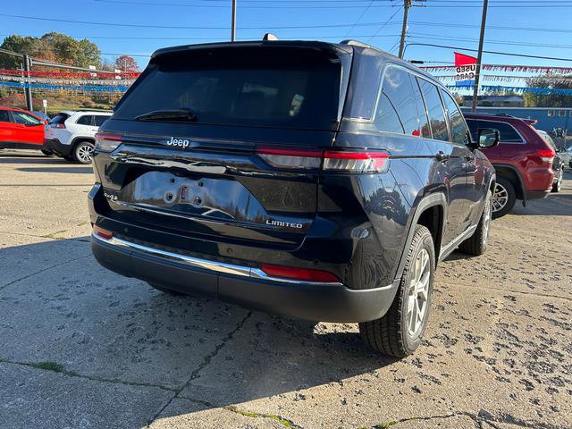 Used 2024 Jeep Grand Cherokee Limited w/ Trailer Tow Package image 5