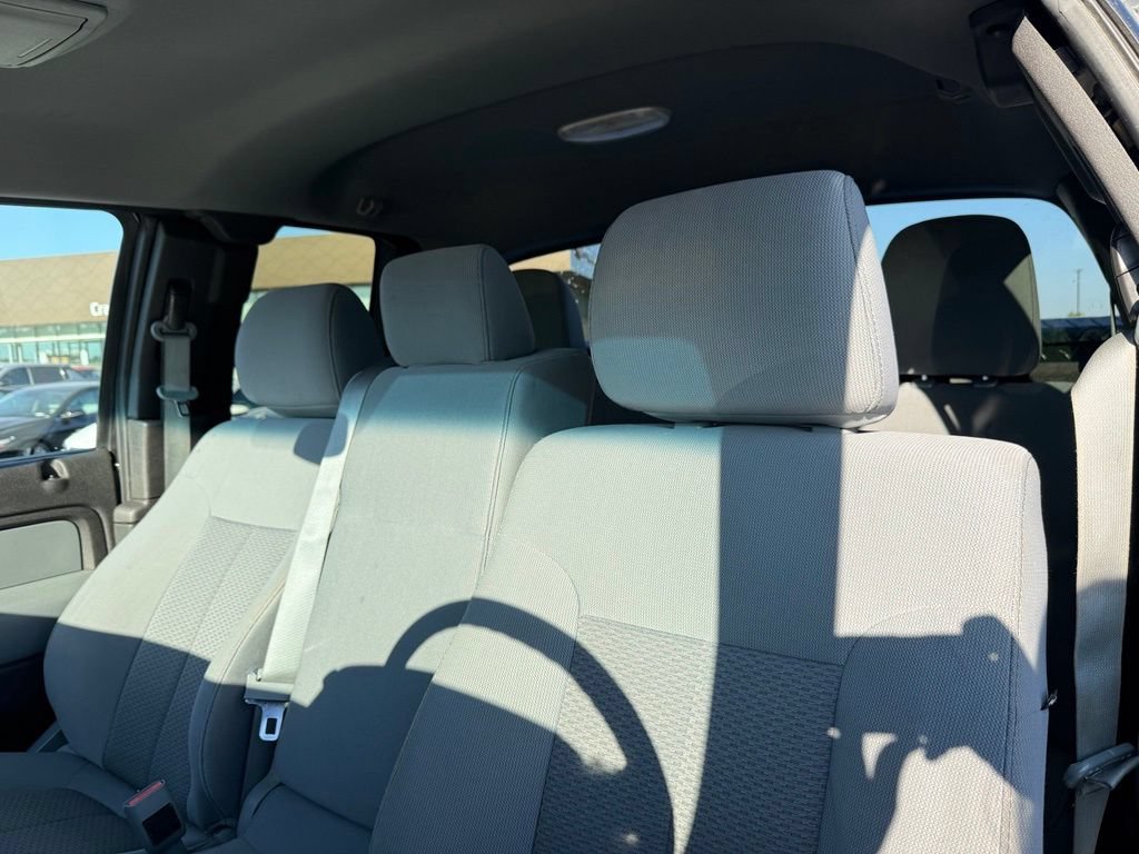 Used 2011 Ford F150 XLT w/ XLT Chrome Pkg AWD/4WD image 22