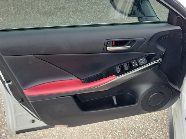 Used 2023 Lexus IS 300 w/ Comfort Package RWD image 16