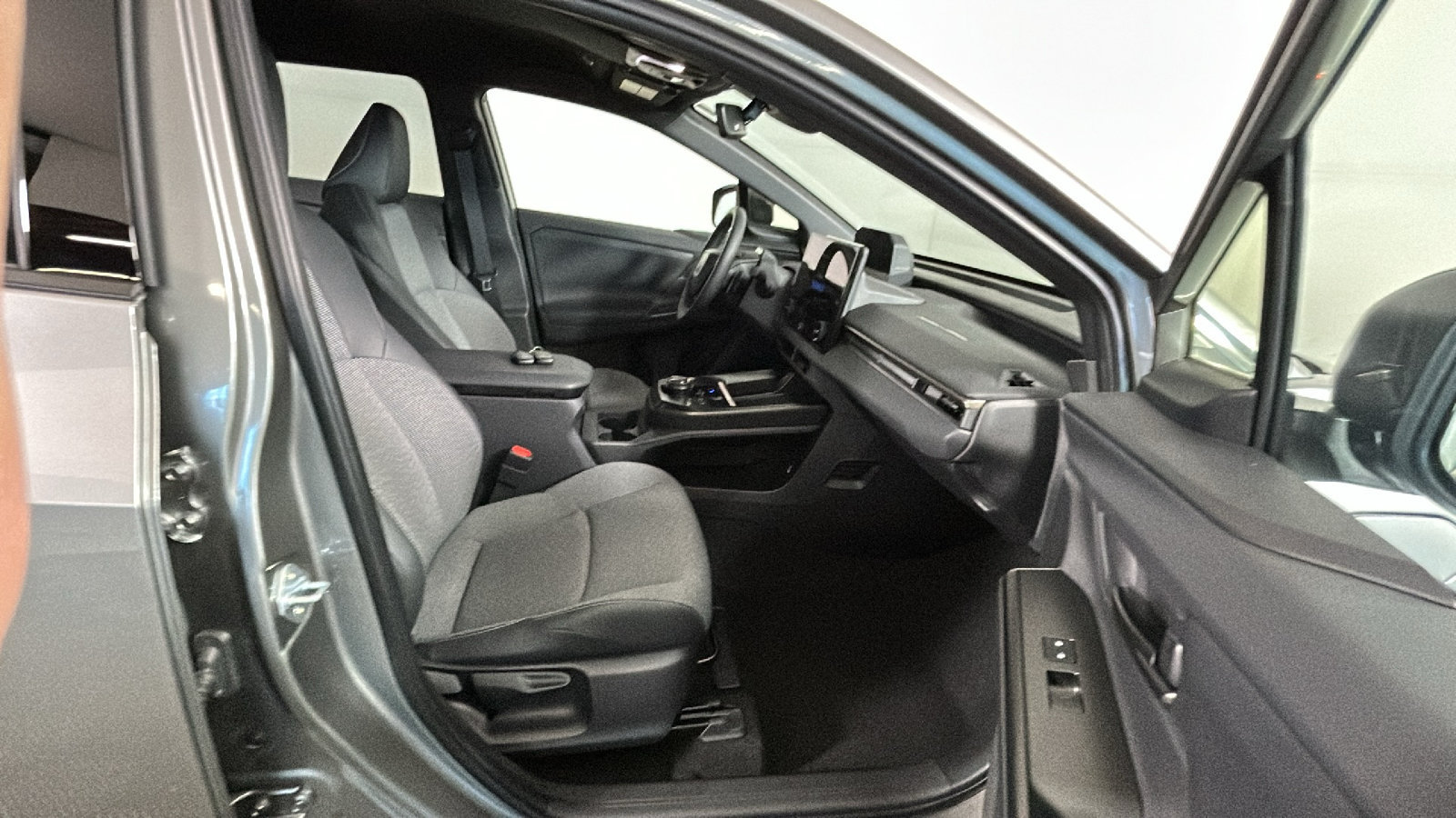 Used 2026 Toyota bZ FWD image 36