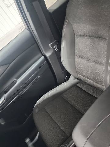 Used 2025 Chevrolet Traverse LT FWD image 28