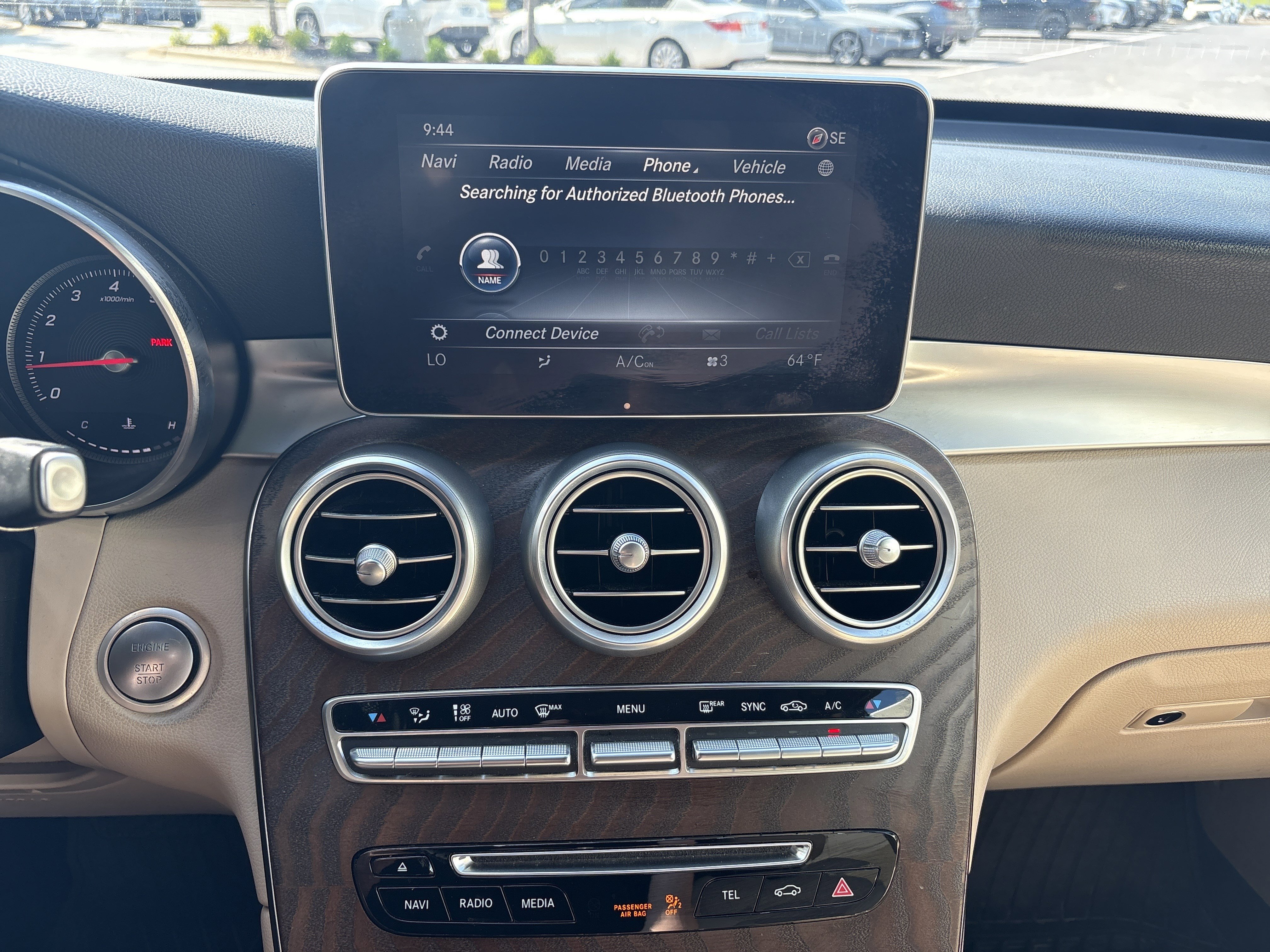 Used 2018 Mercedes-Benz GLC 300 4MATIC image 23