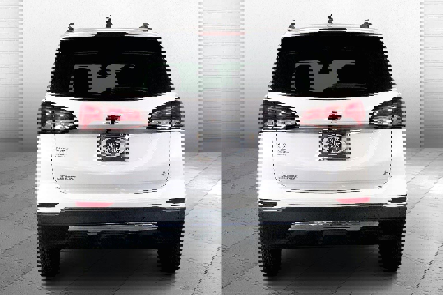 Used 2022 Chevrolet Equinox LT image 3