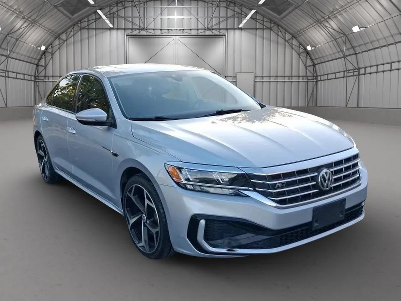 Used 2020 Volkswagen Passat 2.0T R-Line FWD image 7