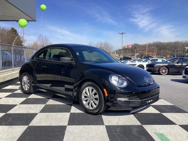 Used 2016 Volkswagen Beetle 1.8T S image 4