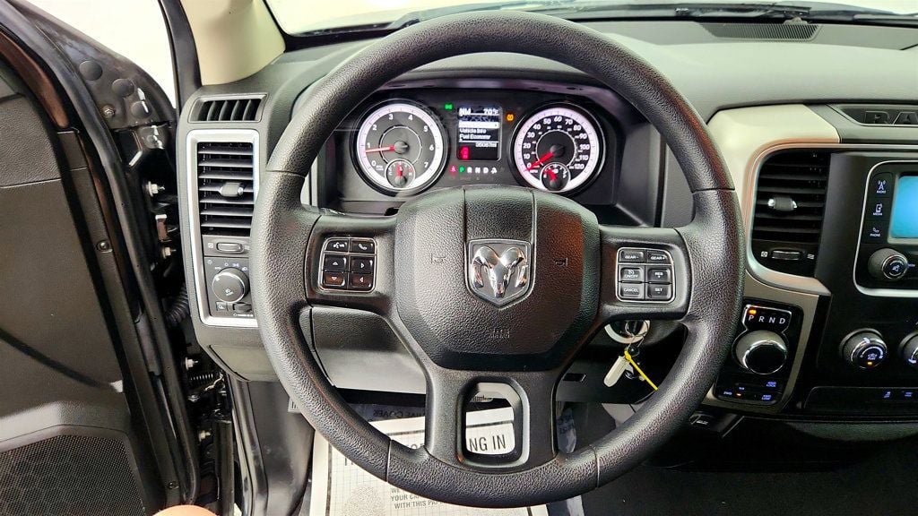 Used 2020 RAM 1500 Classic Warlock image 12