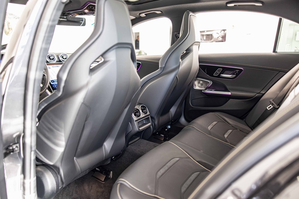 Used 2024 Mercedes-Benz C 63 AMG S image 32