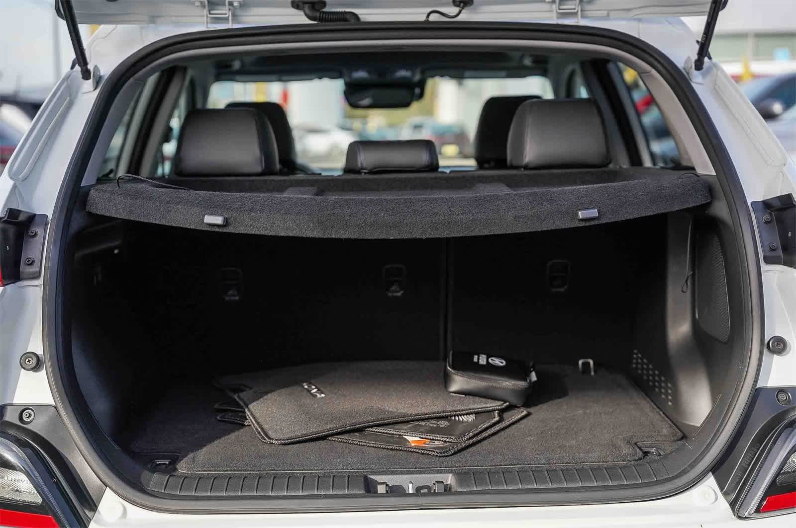 Certified 2022 Hyundai Kona Limited image 27