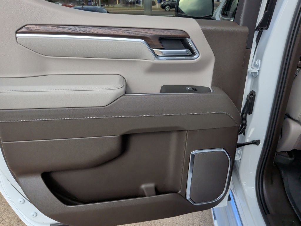 New 2026 GMC Sierra 1500 SLT image 34