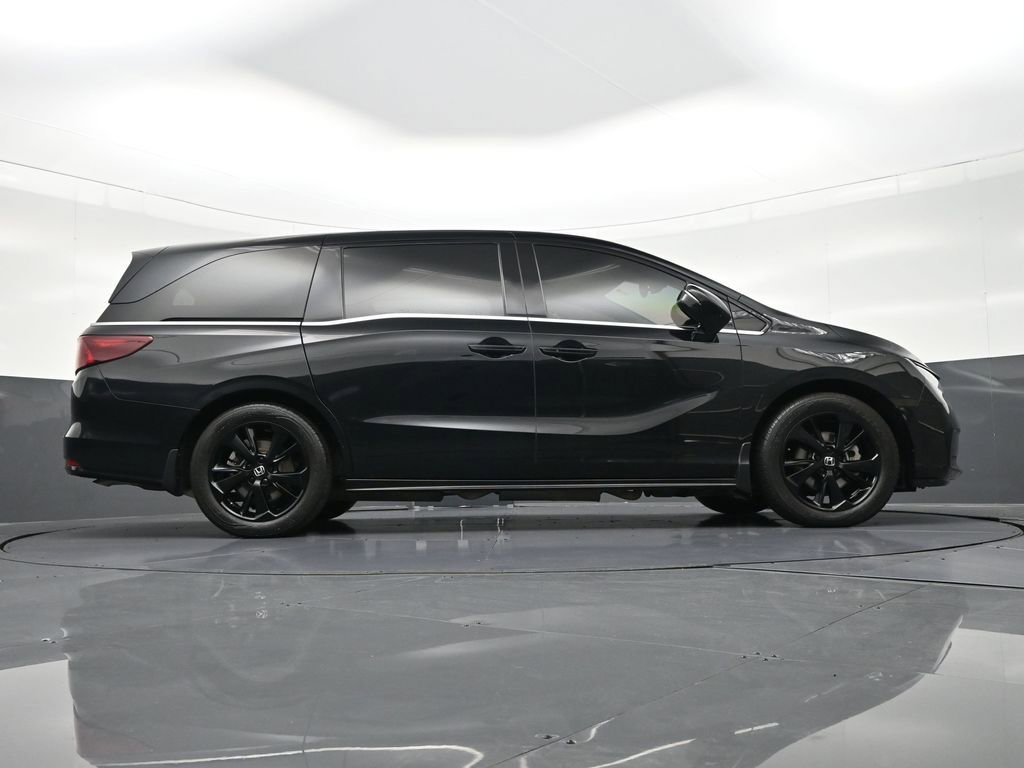Used 2024 Honda Odyssey Sport image 29