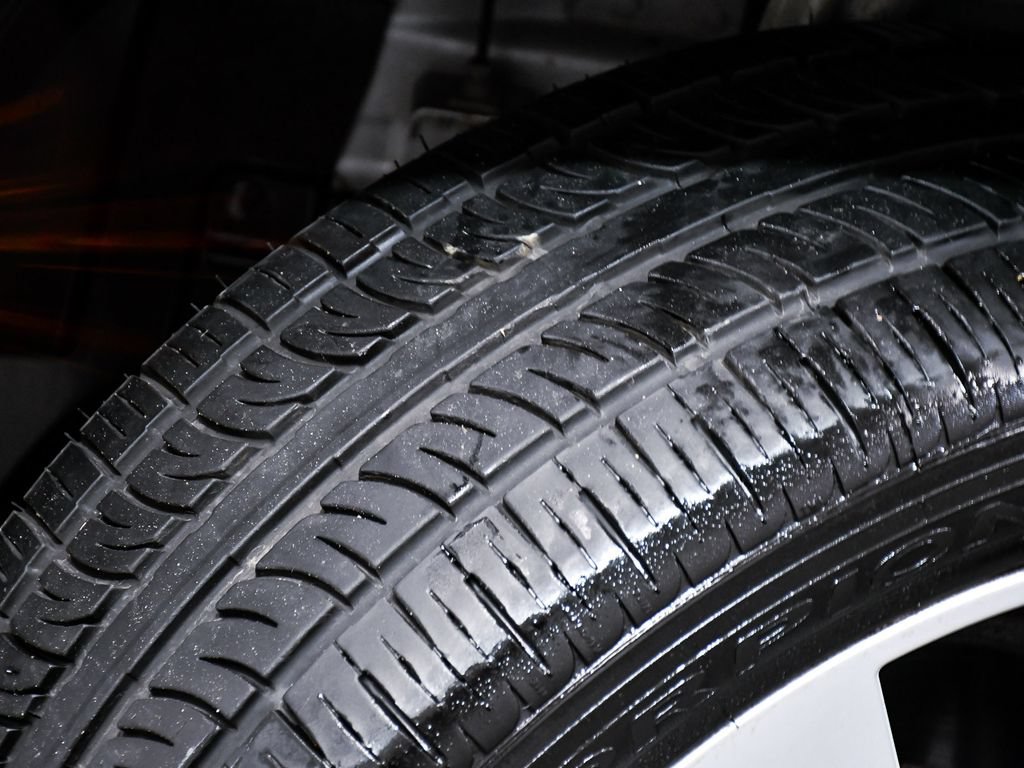 Used 2021 Land Rover Defender 90 X-Dynamic S AWD/4WD image 87