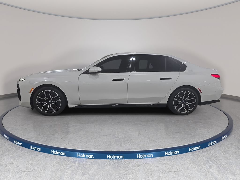 Certified 2023 BMW 740i RWD image 8