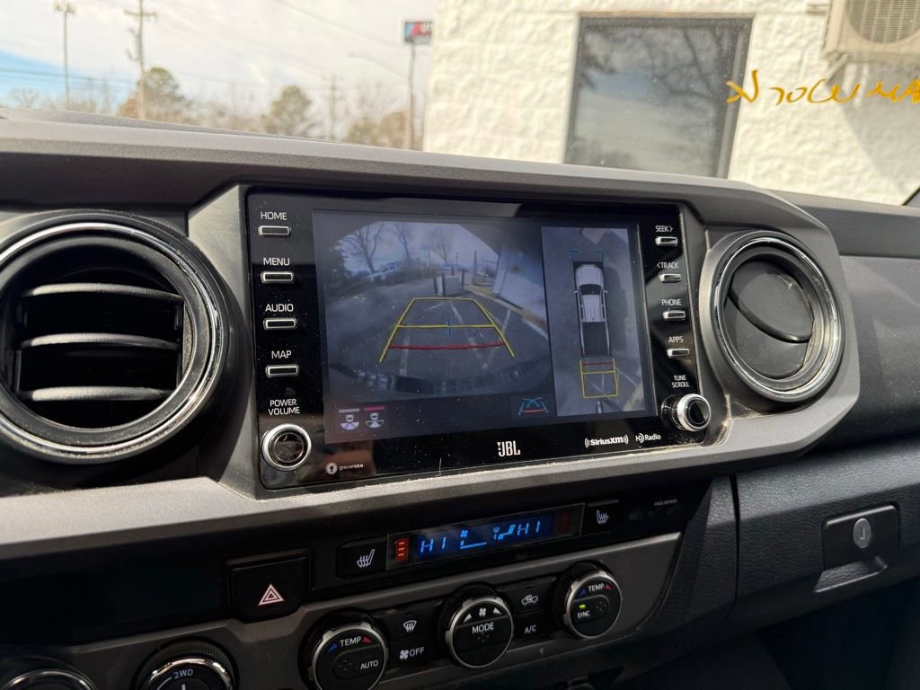 Used 2022 Toyota Tacoma TRD Off-Road image 11