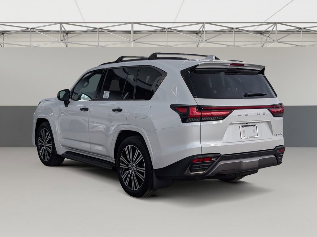 New 2025 Lexus LX 700h Luxury image 4