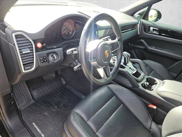 Used 2021 Porsche Cayenne image 14