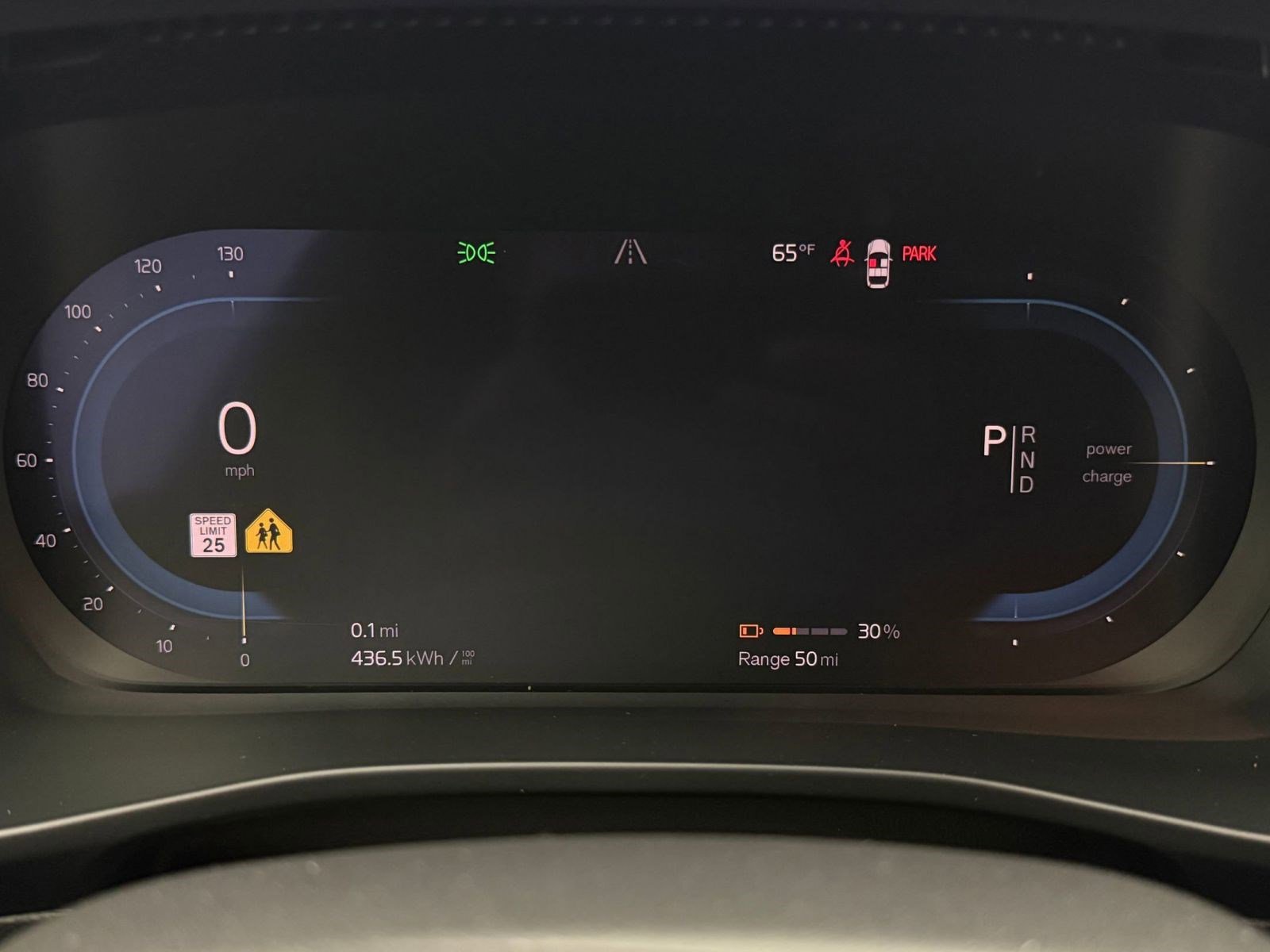 Used 2023 Volvo C40 P8 Recharge Ultimate image 17