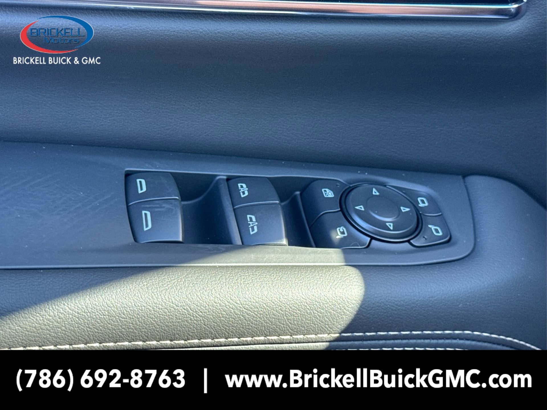 New 2026 GMC Yukon XL Elevation image 34