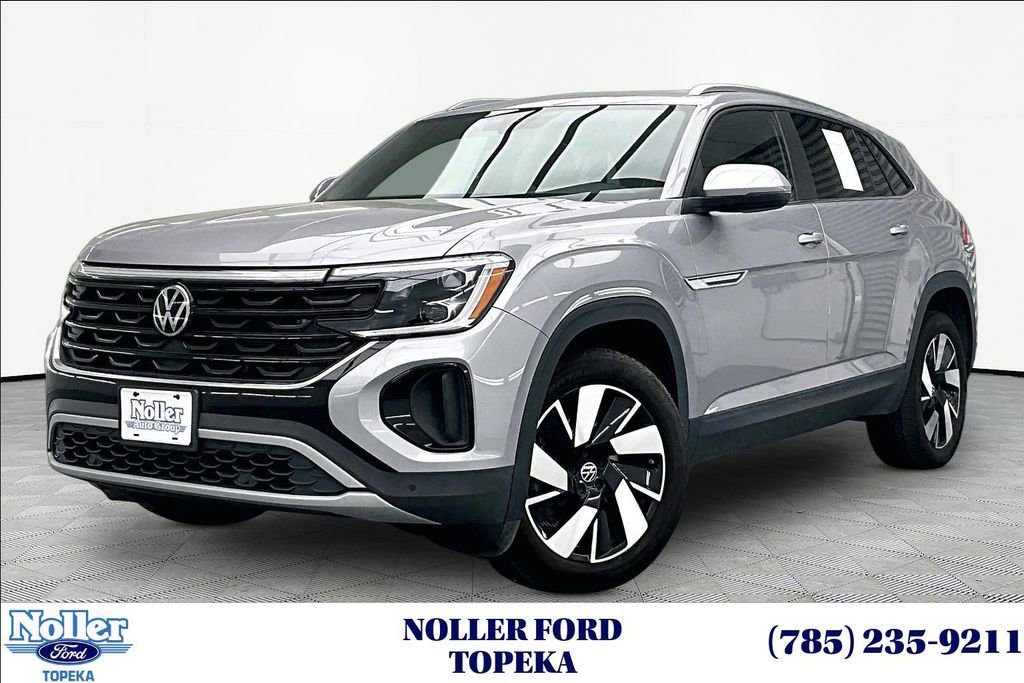 Used 2025 Volkswagen Atlas Cross Sport SE AWD/4WD image 1