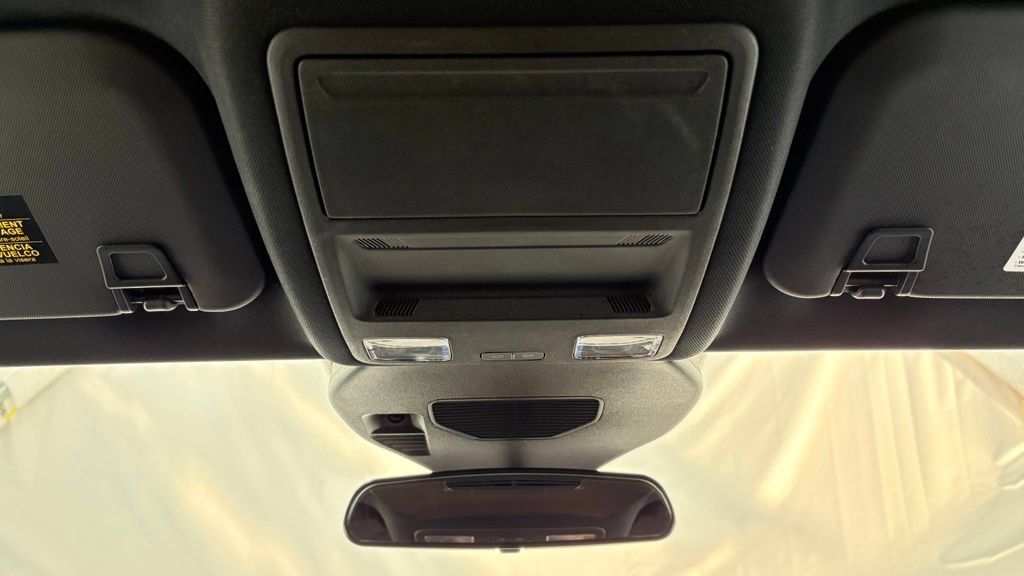 Used 2025 Ford Escape ST-Line Select AWD/4WD image 44