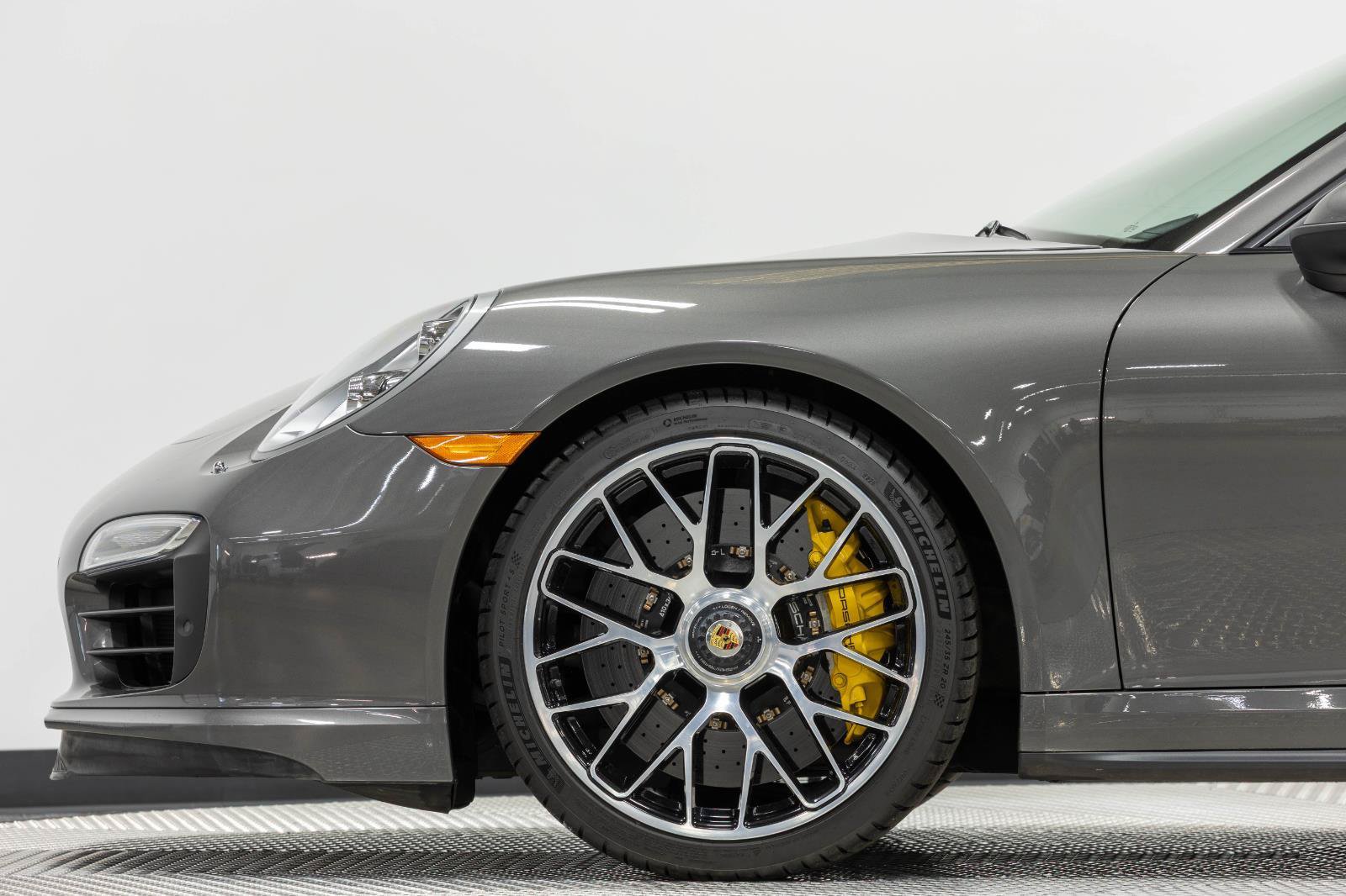 Used 2015 Porsche 911 Turbo S AWD/4WD image 9