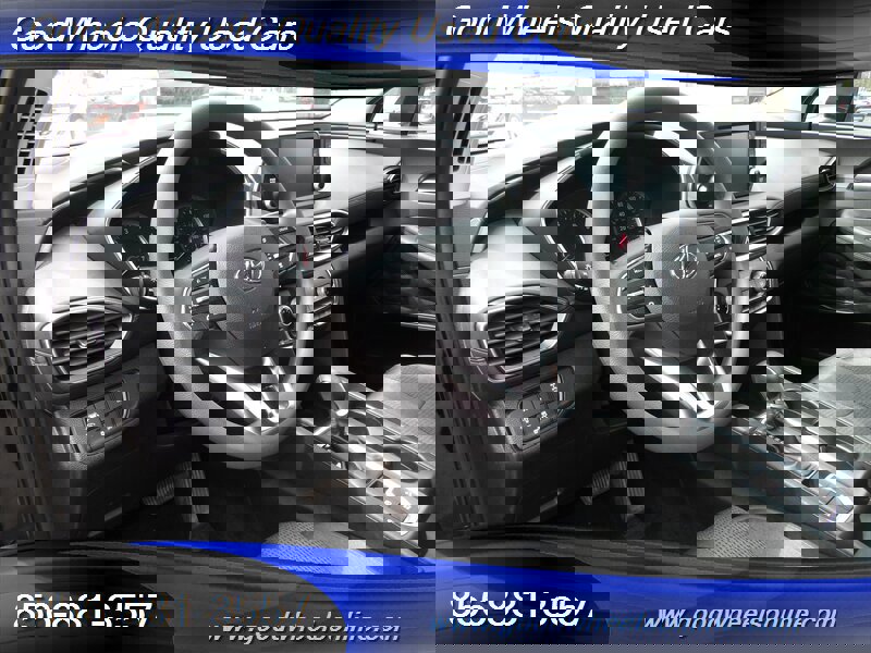 Used 2019 Hyundai Santa Fe SE image 11