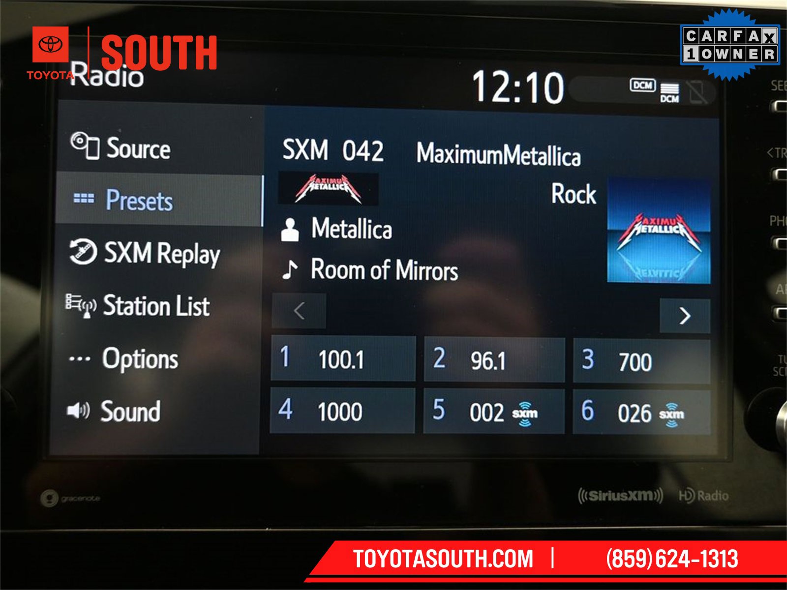 Used 2023 Toyota Camry XSE image 11