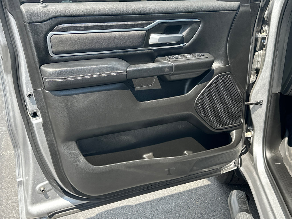 Used 2024 RAM 1500 Big Horn AWD/4WD image 10