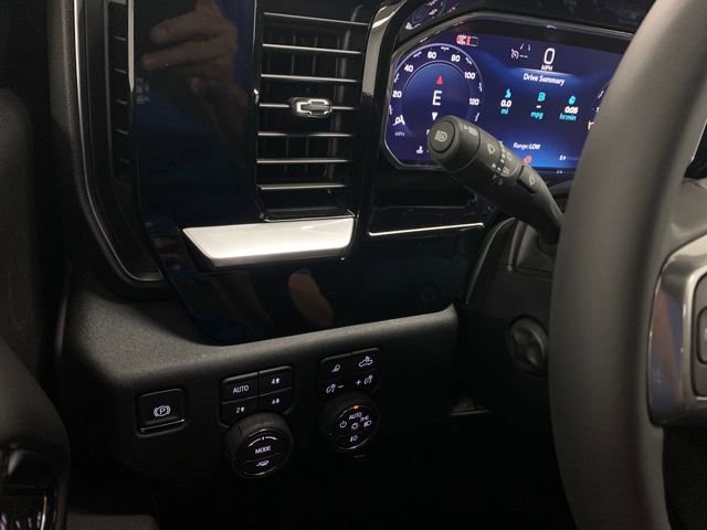 New 2026 Chevrolet Silverado 1500 LTZ w/ LTZ Premium Package image 61