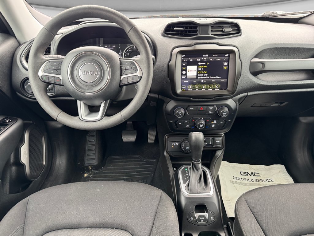 Used 2023 Jeep Renegade Latitude AWD/4WD image 21