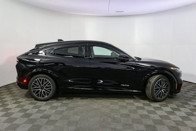 Used 2024 Ford Mustang Mach-E Premium image 12